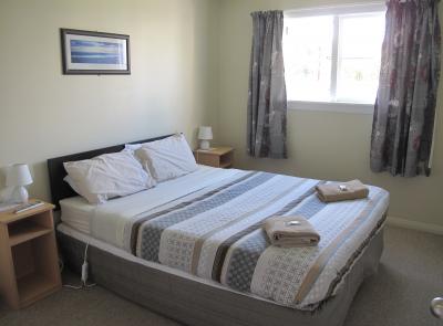 Dorset House Backpackers Double Room 11 Christchurch 